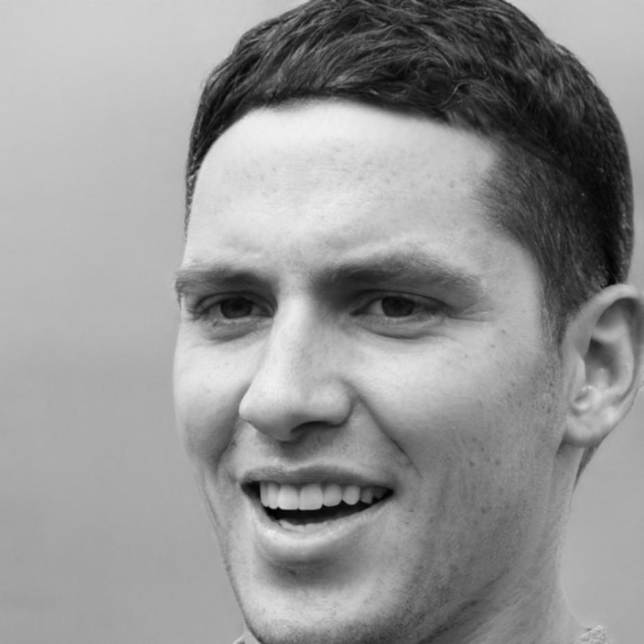 Portret Bartosza Nowaka